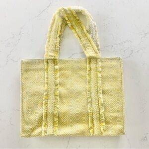 Nash Grey Geoprint Fringe Beach Tote